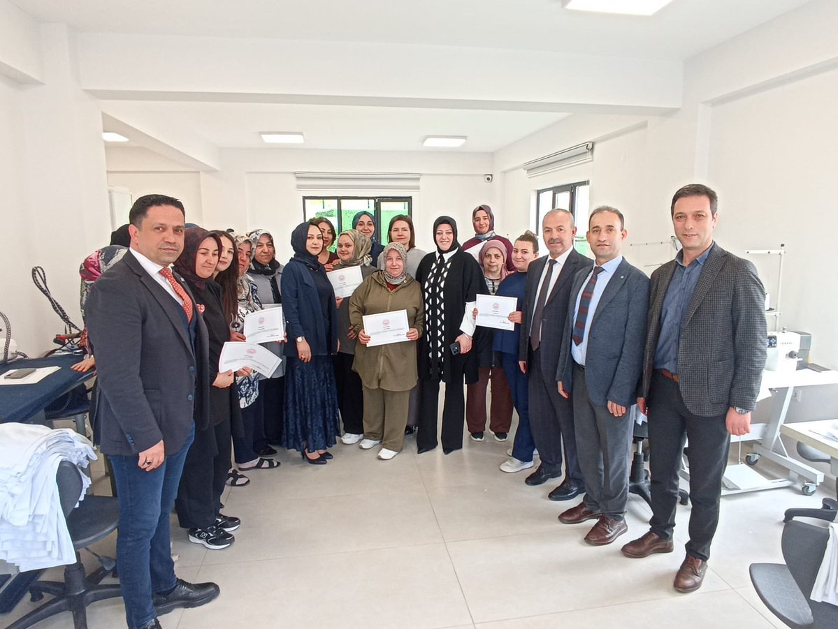 Simav İlçe Milli Eğitim Müdürlüğü tweet media