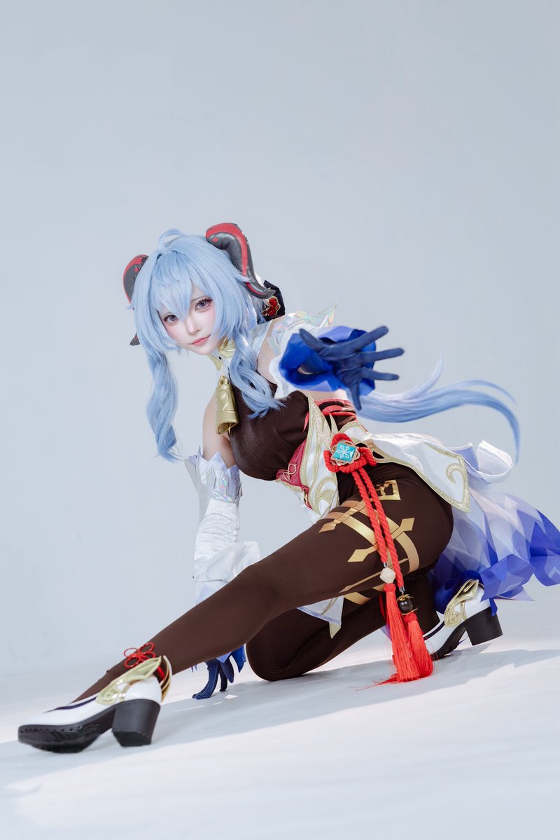 【cos】genshinlmpact / Ganyu

「瑠璃のように落ちなさい！」