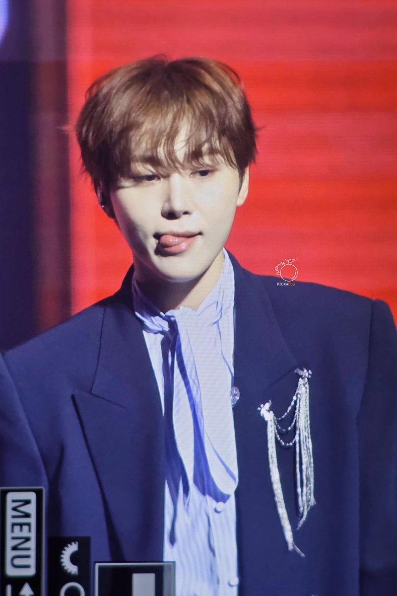 pickaboo0116's tweet photo. 2026.04.17 소야곡 ON STAGE

#승관 #SEUNGKWAN #スングァン
#세븐틴 #SEVENTEEN https://t.co/JVUVL0ptQx