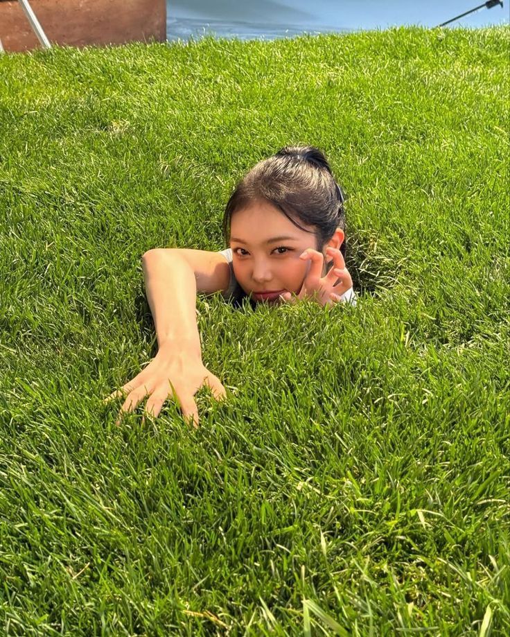 selfolssi ♤ tweet media