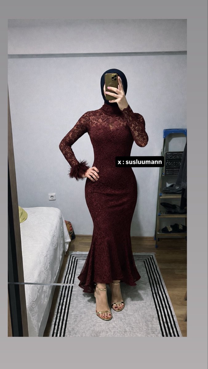 süslüümannn tweet media