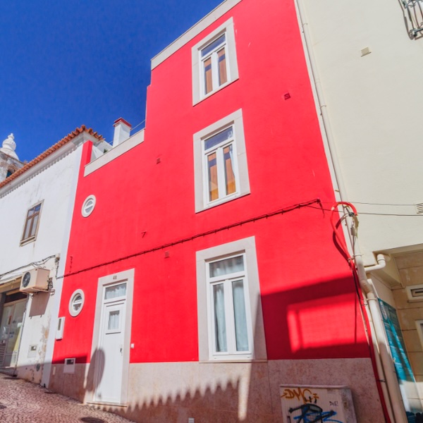 algarve_news's tweet image. Charming 2 Bedroom Townhouse in Lagos Historic Centre. 
algarvedailynews.com/property-news/…
#Lagos #2bedtownhouse #historiccentre #primelocation #propertyforsale #realestate #investmentproperty #Algarve