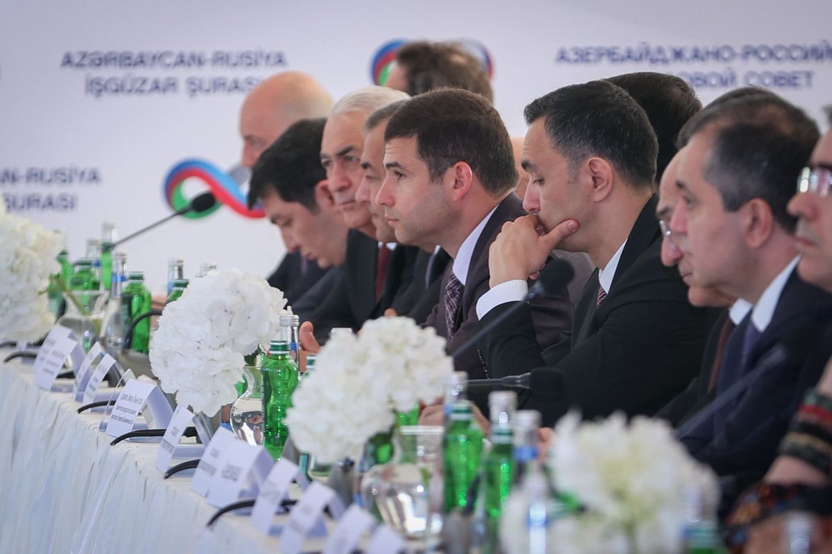 MammadovOrkh's tweet image. 'Sea Breeze'də keçirilən Azərbaycan–Rusiya 🇦🇿🇷🇺 İşgüzar Şurasının növbəti iclasında iştirak etdik. Rəsmi şəxslərin və iş adamlarının iştirakı ilə təşkil olunmuş tədbir işgüzar əlaqələrin inkişafına və #KOB-lar arasında əlaqələrin genişlənməsinə öz töhfəsini verəcəkdir.