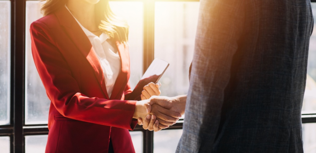 SwitchgearMag's tweet image. Switchgear players are consolidating to move beyond products and capture lifecycle service value.

switchgear-magazine.com/tm-news/busine…

#Switchgear #PowerSystems #EnergyTransition #Industrial #Services