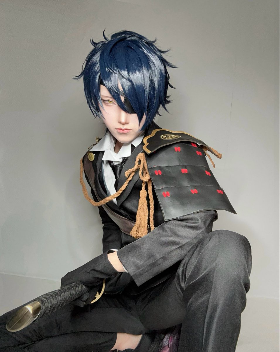 murata_501's tweet photo. ⚠︎︎刀剣乱舞cos⚠︎︎
燭台切光忠 https://t.co/B0jjb4Cs8F
