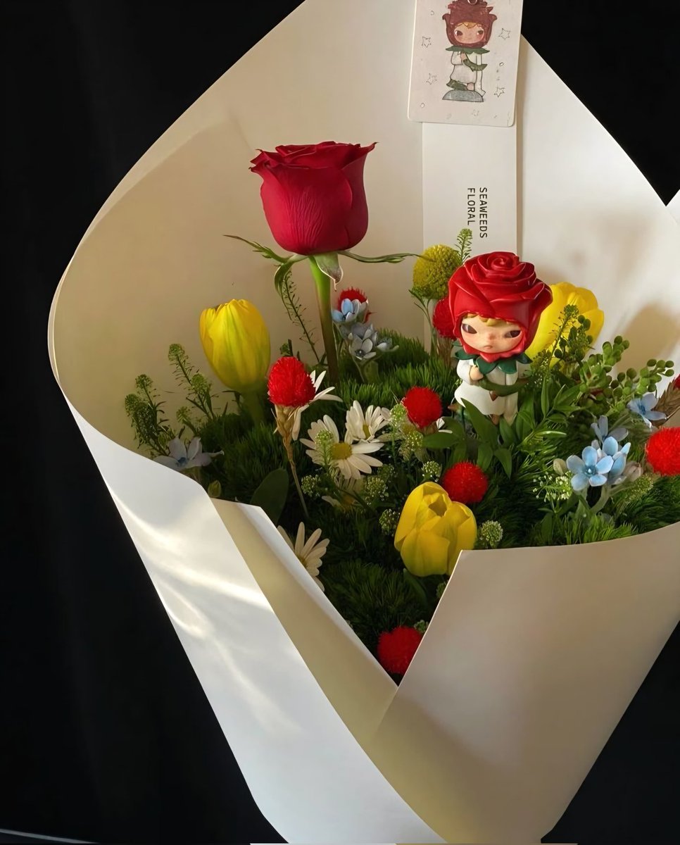 tealos❦ tweet media