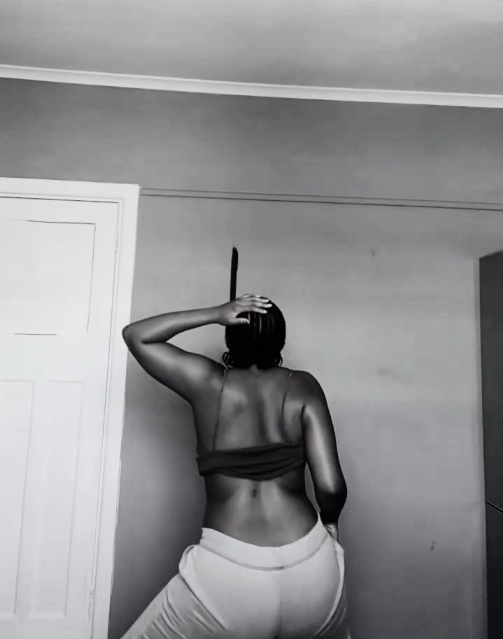 Mihlali 🤎✨️ tweet media