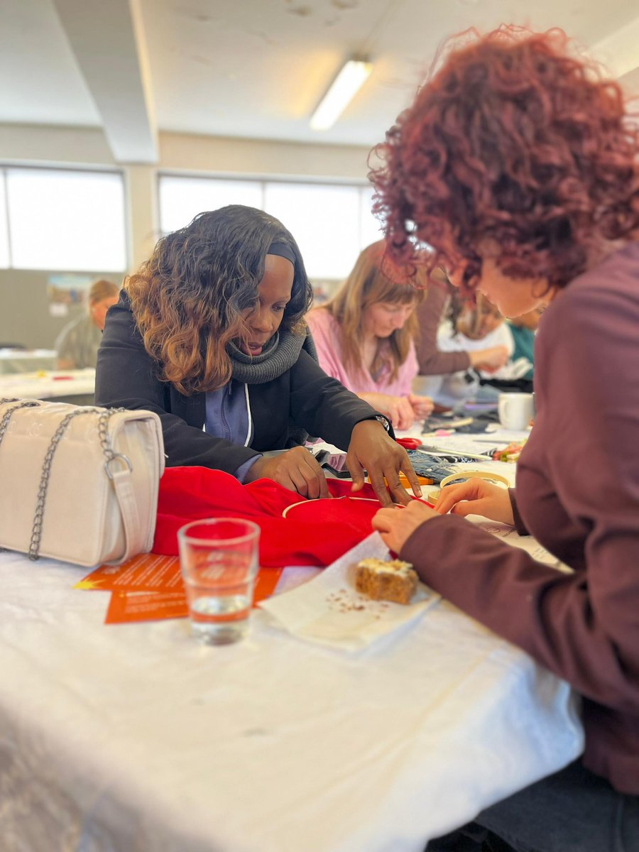 activecitizensu's tweet photo. ♻️ When fashion meets conservation, we call it sustainable fashion.
Do you rewear or dump your old clothes? 🤔
NAC with @dreamtownngo , @HolisticActions , #Rewairdk &amp; #Samesun.global trained young women to upcycle old clothes into value 💚
Style can be trendy and eco-friendly 🌍 https://t.co/xm4svYb5Xi