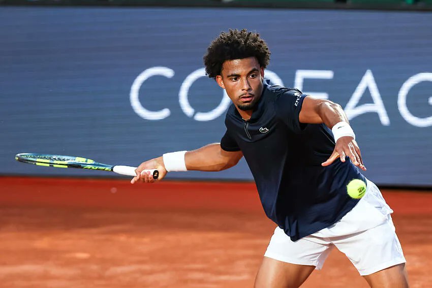 ParisRMC's tweet photo. 🚨🎾 Les #pronos de @ericsalliot & @ChPaillet21 @ParisRMC
🎾 #Fils bat #Musetti (1.90)
🎾 #Jodar bat #Norrie (1.33)
🎾 #Fonseca bat #Shelton (1.49)
🎾 #Shapovalov bat #Molcan (1.82)
▶️ Total 6.85
▶️ Podcast à 🎧 ici
▶️ https://t.co/hJ8TZL4A70 https://t.co/weNKE6Z4rw