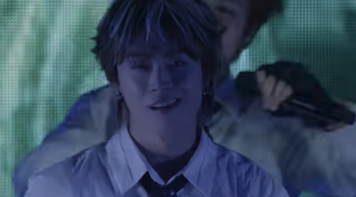 川 縁 . tweet media