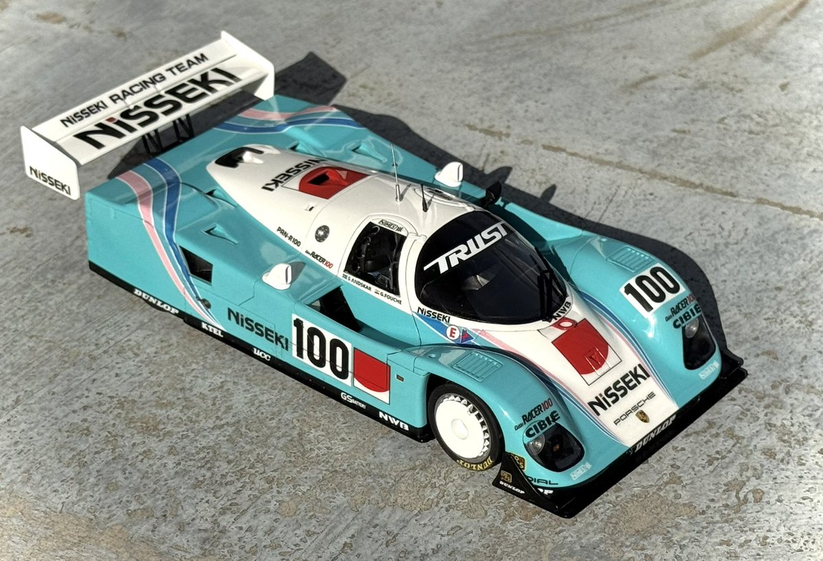 るなある tweet media