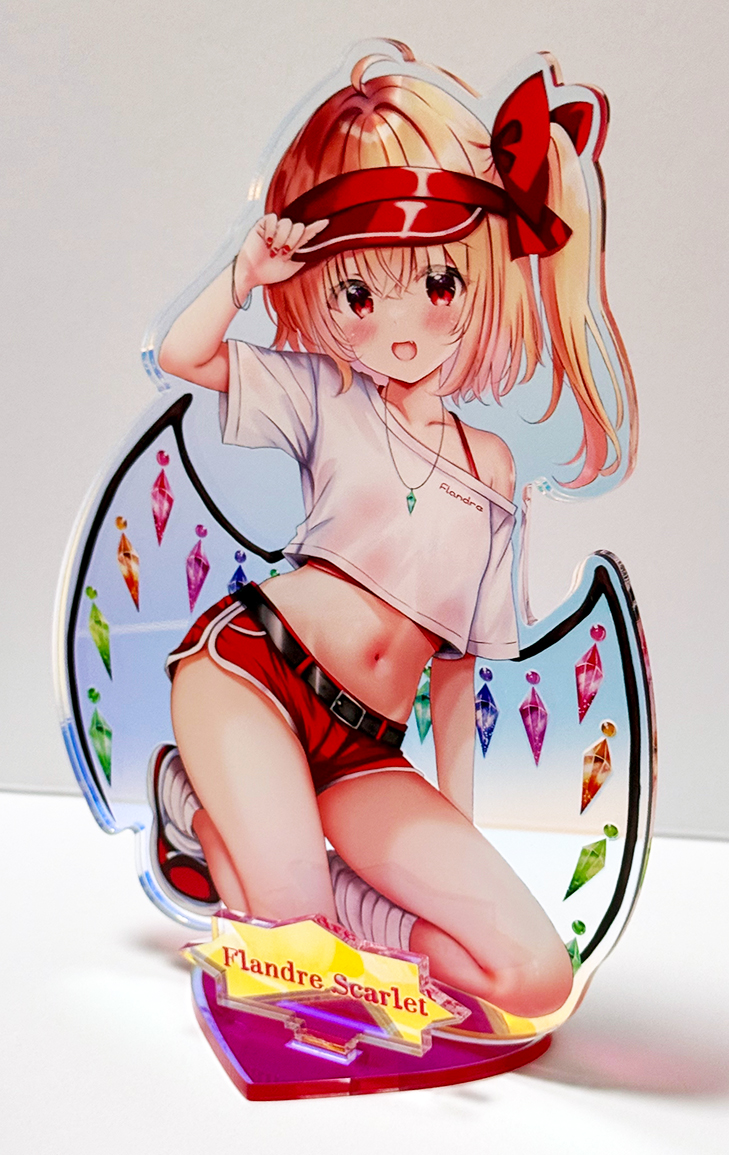 フランちゃんオーロラアクスタ届いた!めっちゃ可愛く仕上がってるー🥰キラキラ✨例大祭セット用です!サイズ190×130mm
#東方 #フランドール・スカーレット #例大祭 