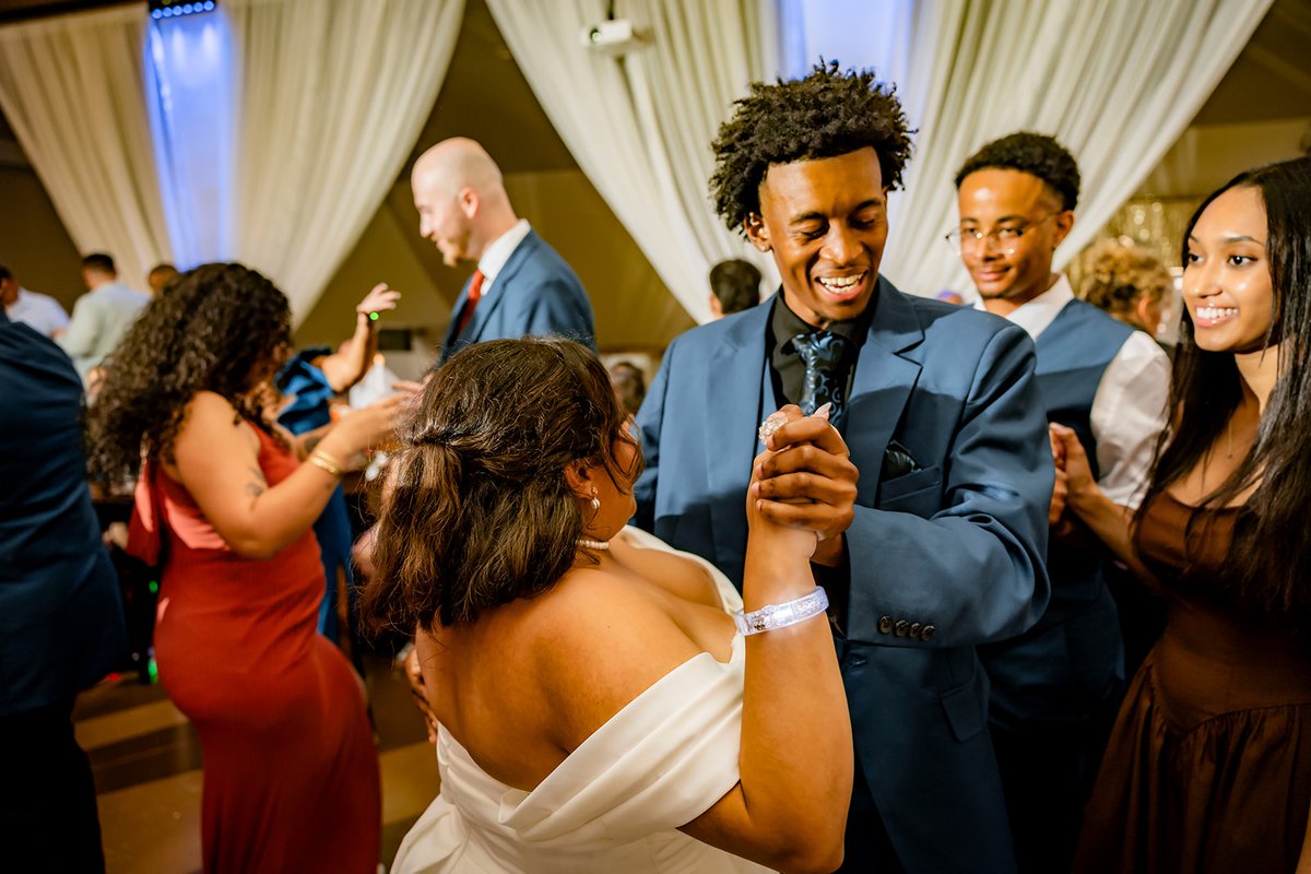 Bakers Ranch Wedding Venue tweet media