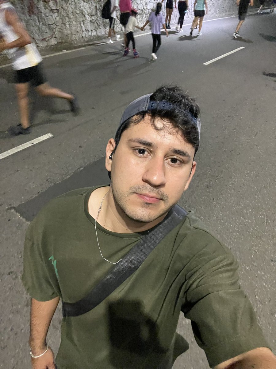 luis acosta tweet media