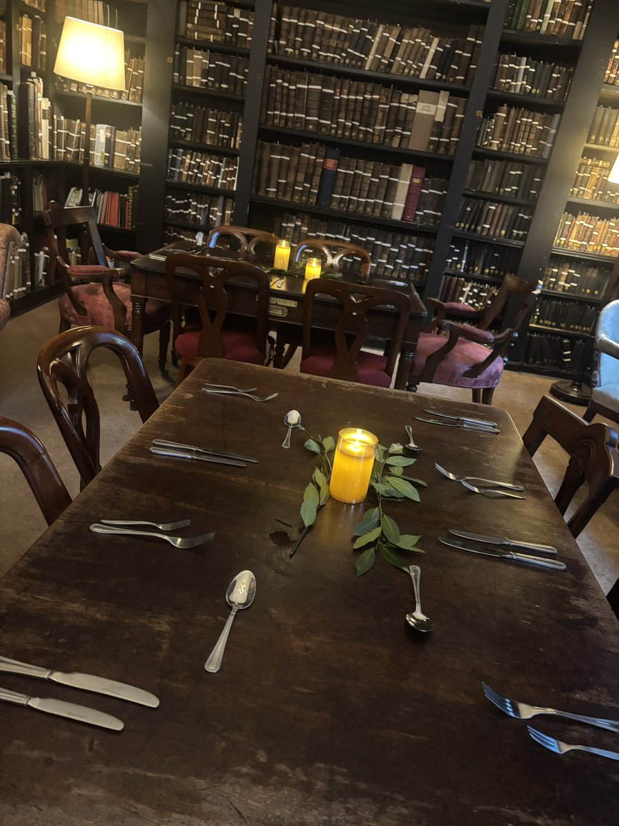 ZebraPartnrship's tweet photo. The iconic 🏛️Portico Library 📚was the location for @NewcastleBSoc @ManchesterBSoc #SecretSupperClub Private Dining &amp; heritage talk by Dr Thom Keep. The event was hosted by Portico Public Programme Chair, Carol Ann Whitehead
@salford_mayor was the VIP guest for the evening ✨ https://t.co/xzKubqsMaI