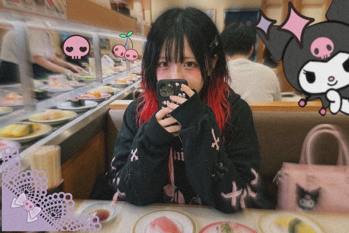 soberangel_'s tweet photo. 人多いところちょっと苦手かも（｡ﾉω＼｡） https://t.co/XCs0AjrcFV