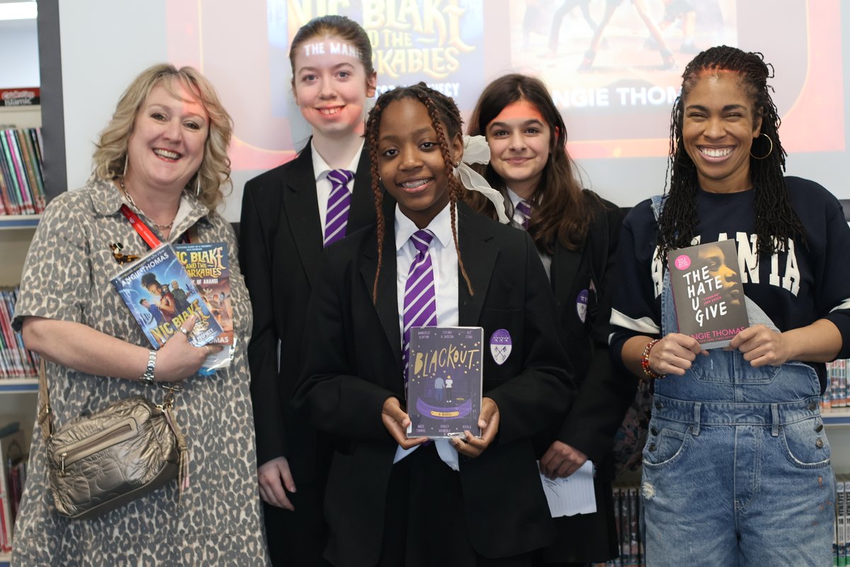 PKAT_edu's tweet image. Bestselling author Angie Thomas inspired students @JackHuntAcad It was an unforgettable opportunity and a special event celebrating reading, creativity and storytelling. #Reading #Creativity #School #News #Peterborough