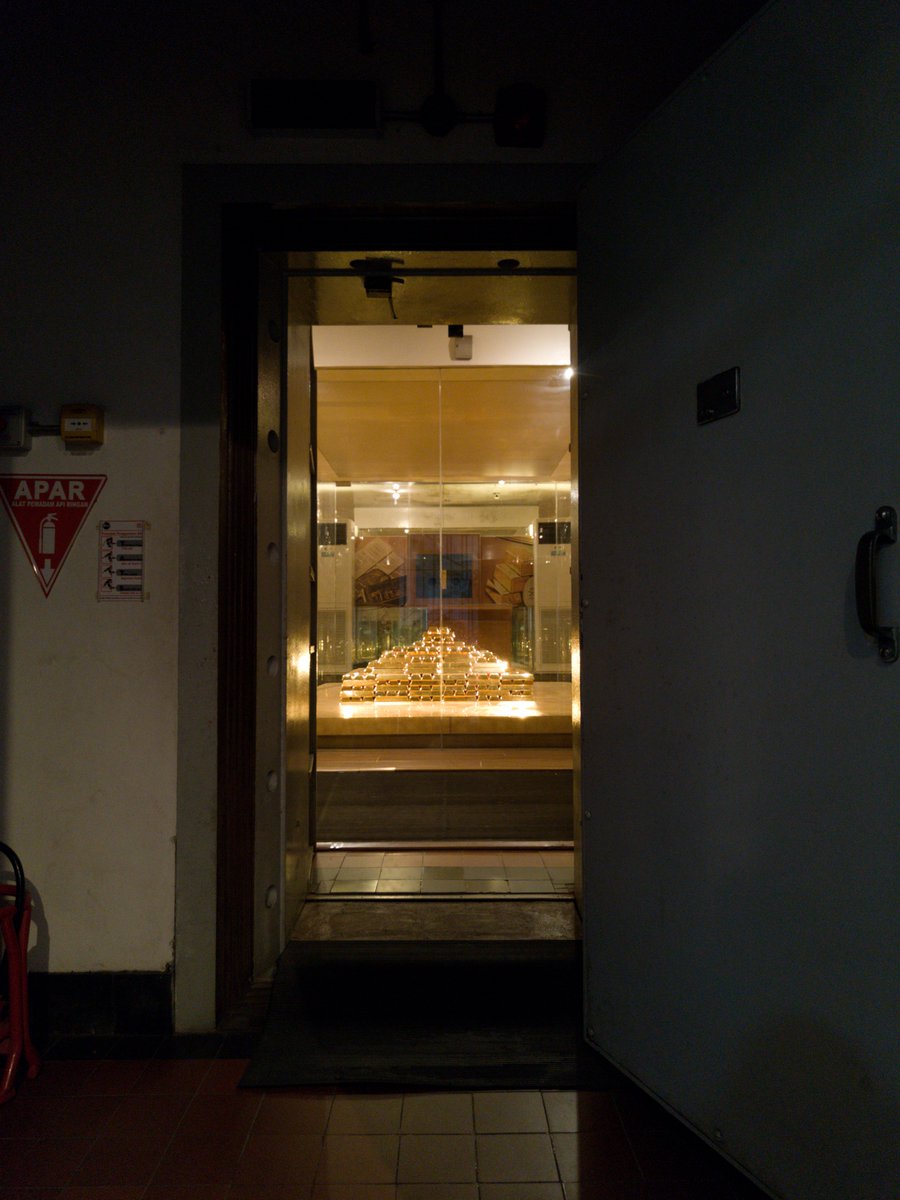 andy ⋆ tweet media