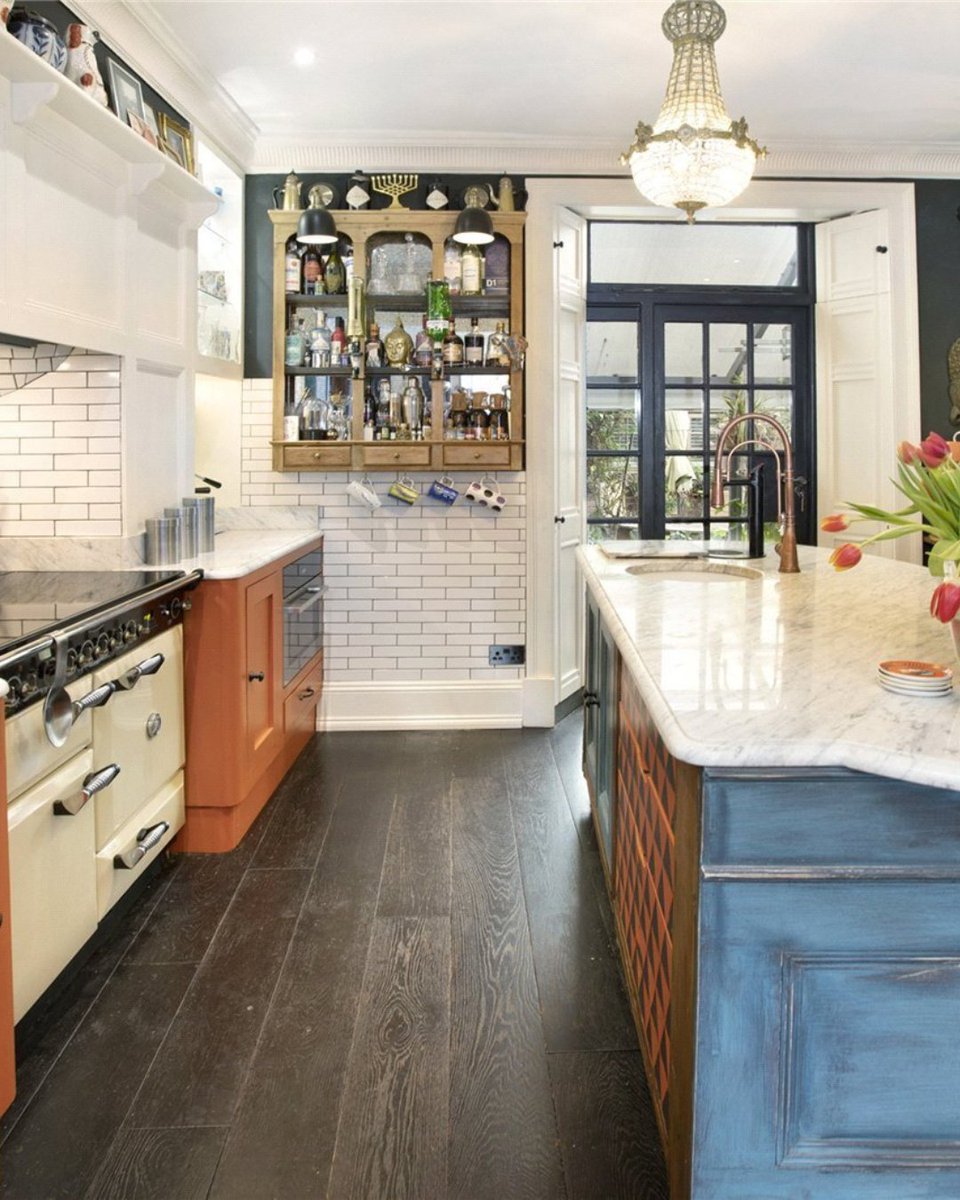 JS_Taunton's tweet image. New listing
#Dunster #Minehead #Somerset
Guide price £850,000

Woodville House is a charming, beautifully presented #Georgiantownhouse, Listed Grade II, with a secondary #property within walking distance of Dunster’s day to day amenities.

jackson-stops.co.uk/properties/216…

@Dunster_Info