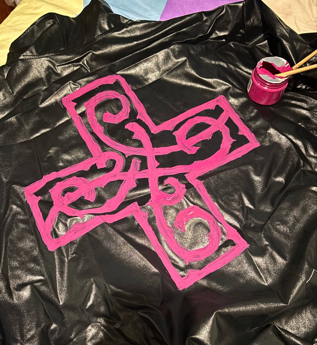 ‎ . ݁⋆ lishie 𖣂 ݁˖ . ݁ tweet media