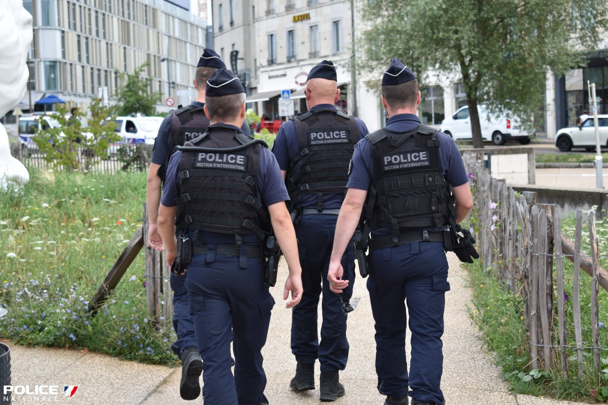 Police Nationale 25 tweet media