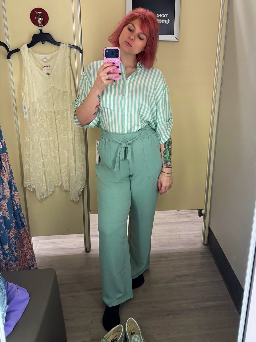 VanHo 🔺 tweet media