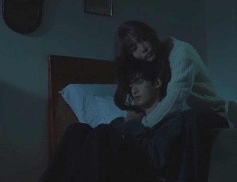 lovrehani's tweet photo. THE VCR HELP FOR DXS CON??? 😭😭 BOOSEOK AND MINGYU CAMEO IN THE DXS CON VCR IM CRYING

THIS IS THE BEST VCR IN THE WORLD https://t.co/NcEAtkPnBJ