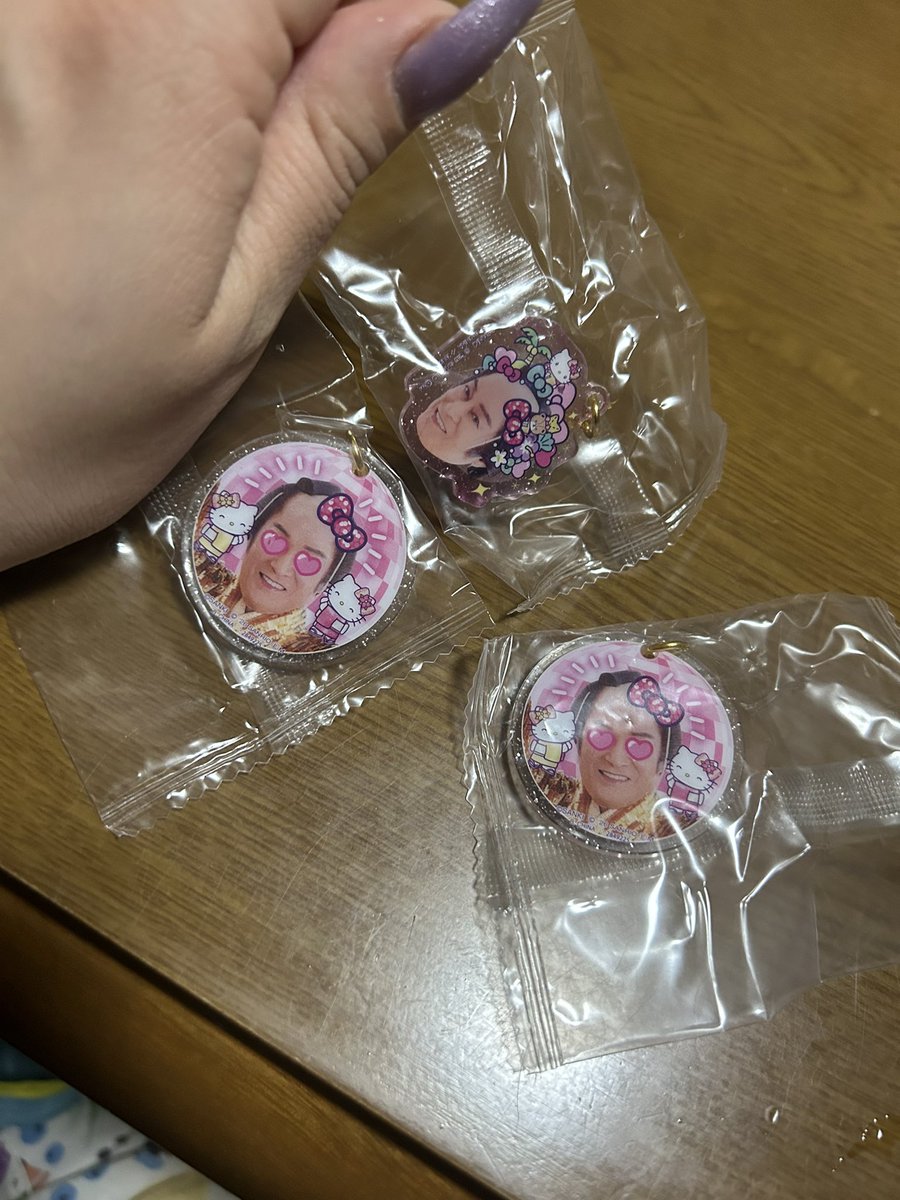あい tweet media