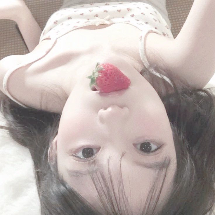 yuni tweet media