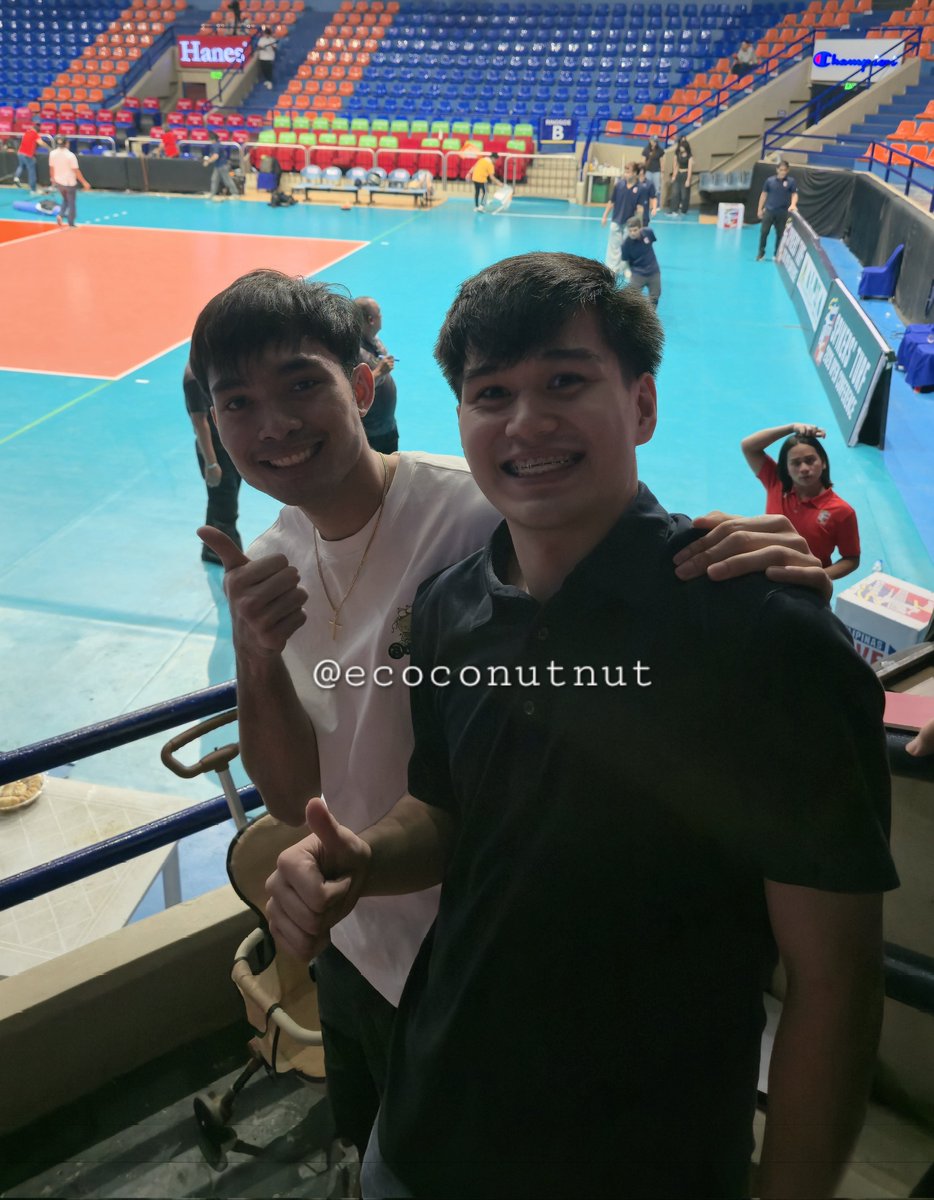 coco 🥥 tweet media