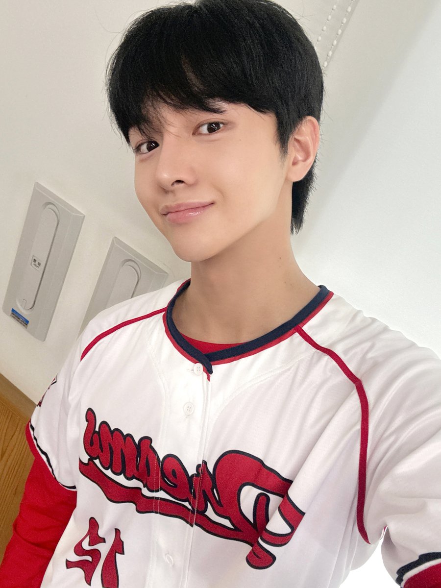 [📺] #DRP_ON

잠시 후 12:25 AM SBS #스토브리그 일본판
#차준호 가 출연합니다.

#DRIPPIN #드리핀
#CHAJUNHO