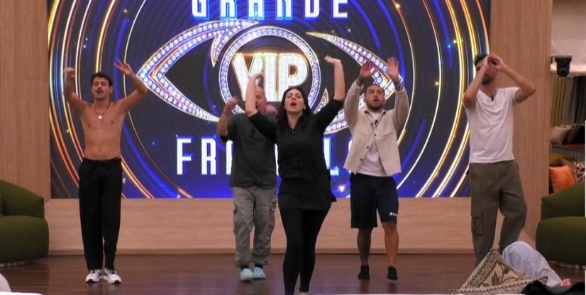 com'è bella la vallea tweet media