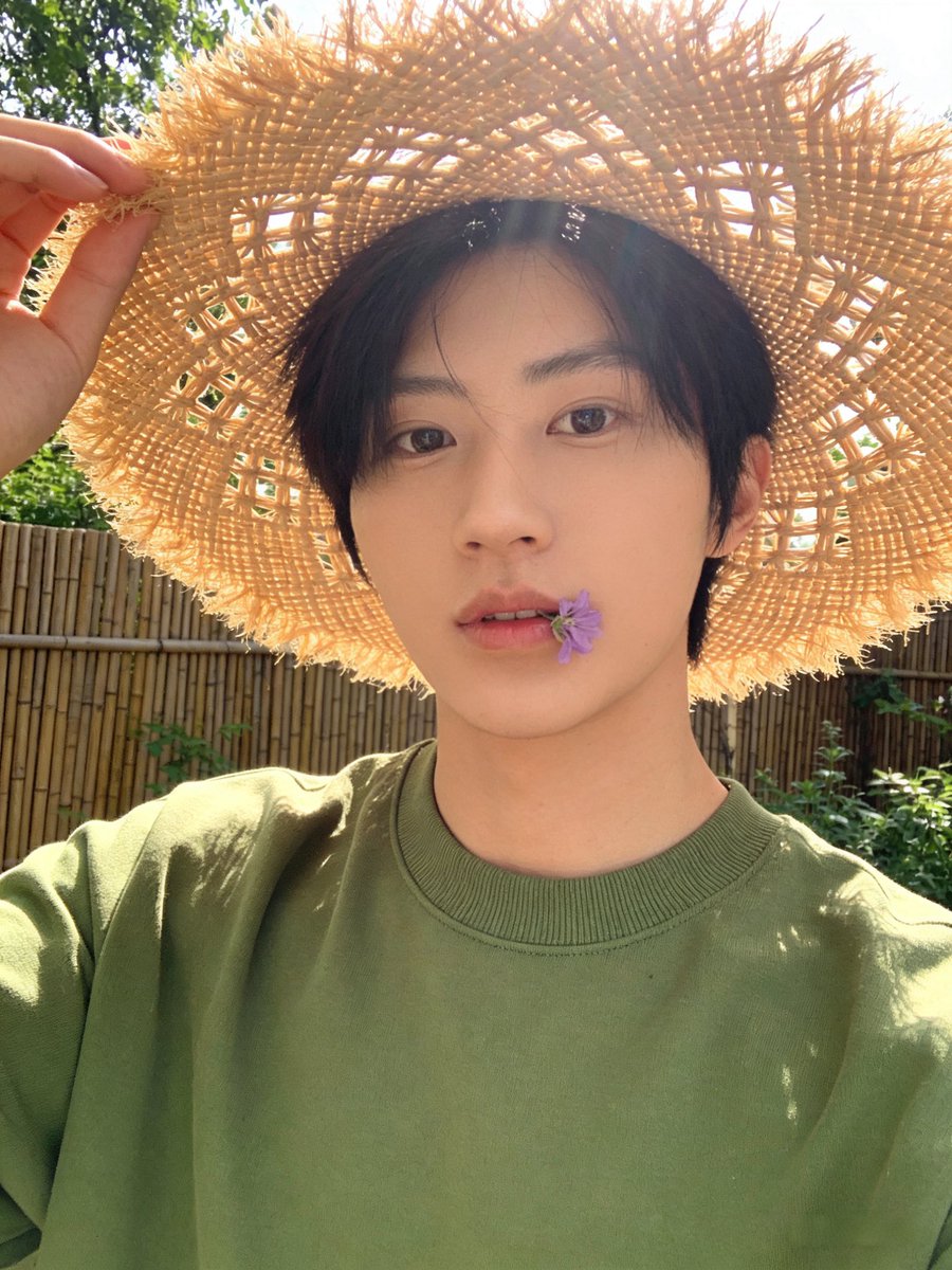 Vand Ni｜Asian bro tweet media