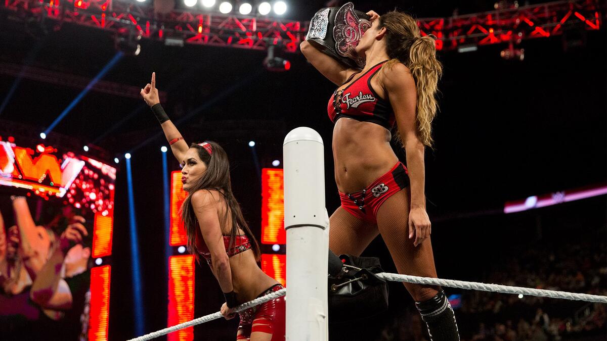 Isa | Bellamania💋 tweet media