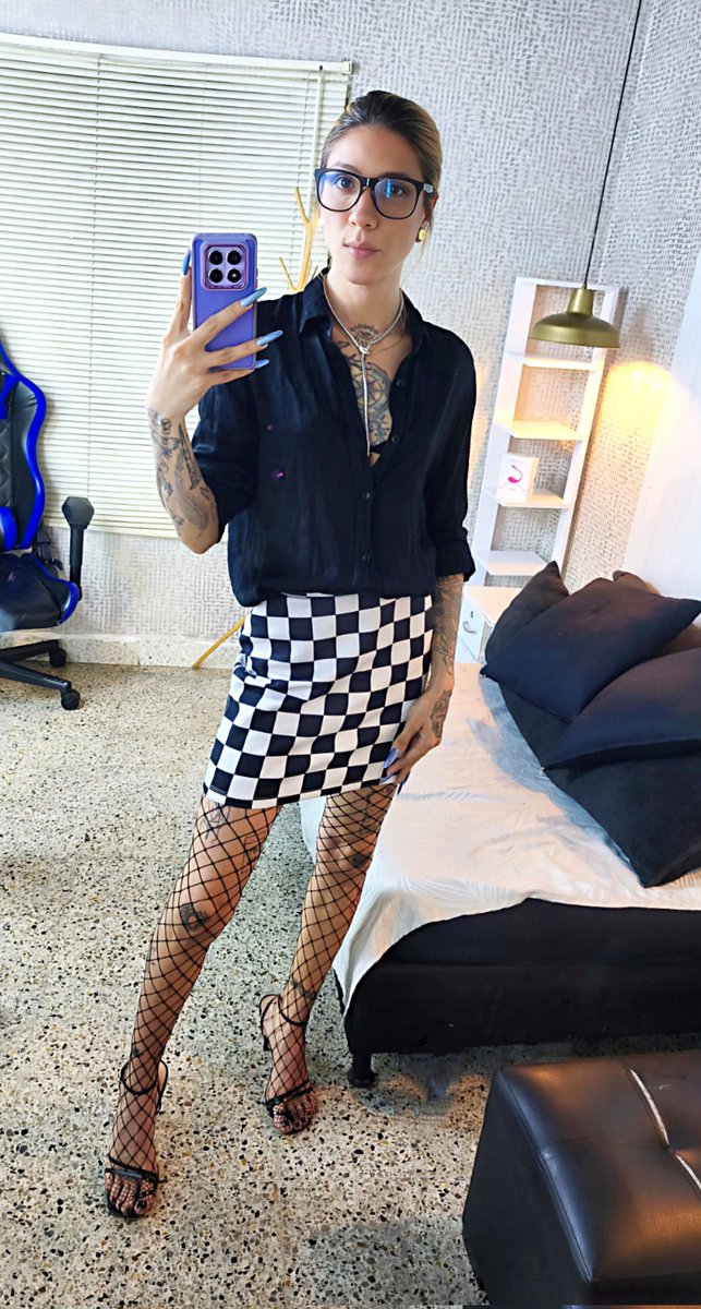 Jessie_Garvet's tweet photo. Necesitas una asistente? 🫦👓💄🖥️

#tsgirl #transgirl #medellin #wcmodel https://t.co/B564Zot0u6