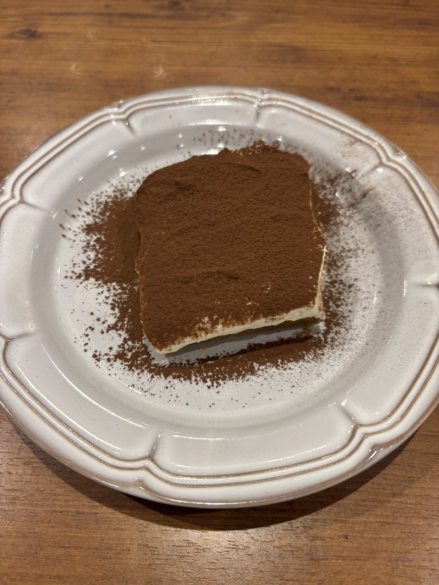 あかむつ tweet media