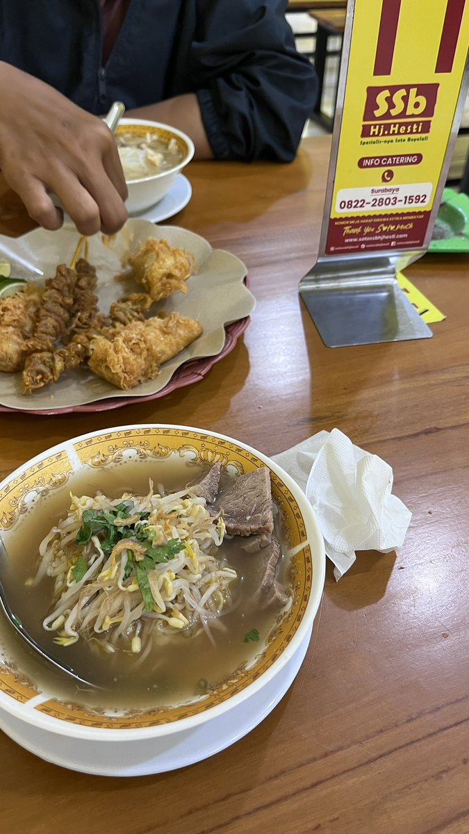 Karna abis ini ke jkt (walau 3 hari doang) , jadi last stop nya ini wkwk