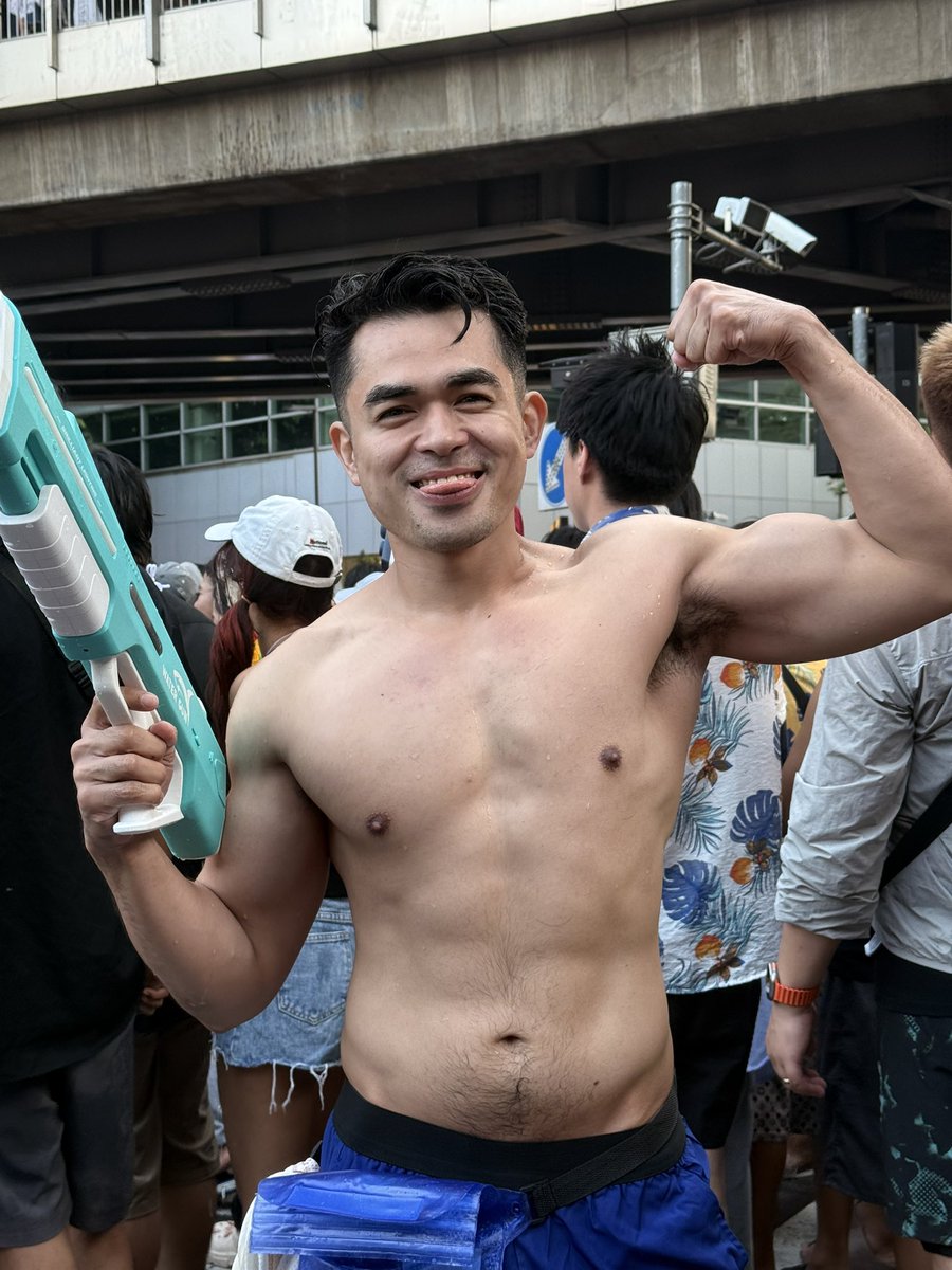 Good_🅱️oy tweet media