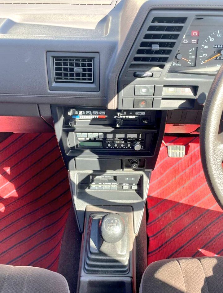 チューケン tweet media