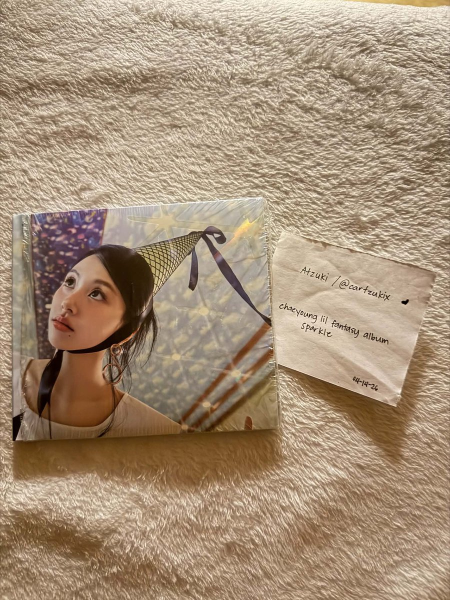 atzuki saw TWICIVE !!! buyers cutie ☆ tweet media