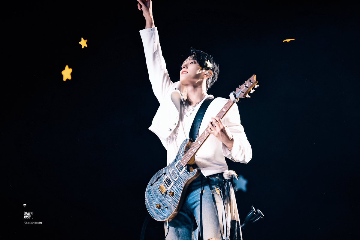 Dawn Kiss😘 tweet media