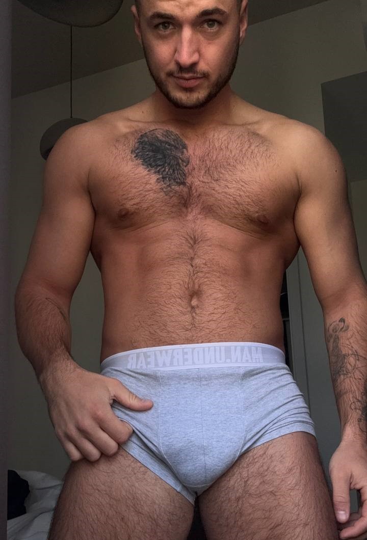 Paul black 🖤 tweet media