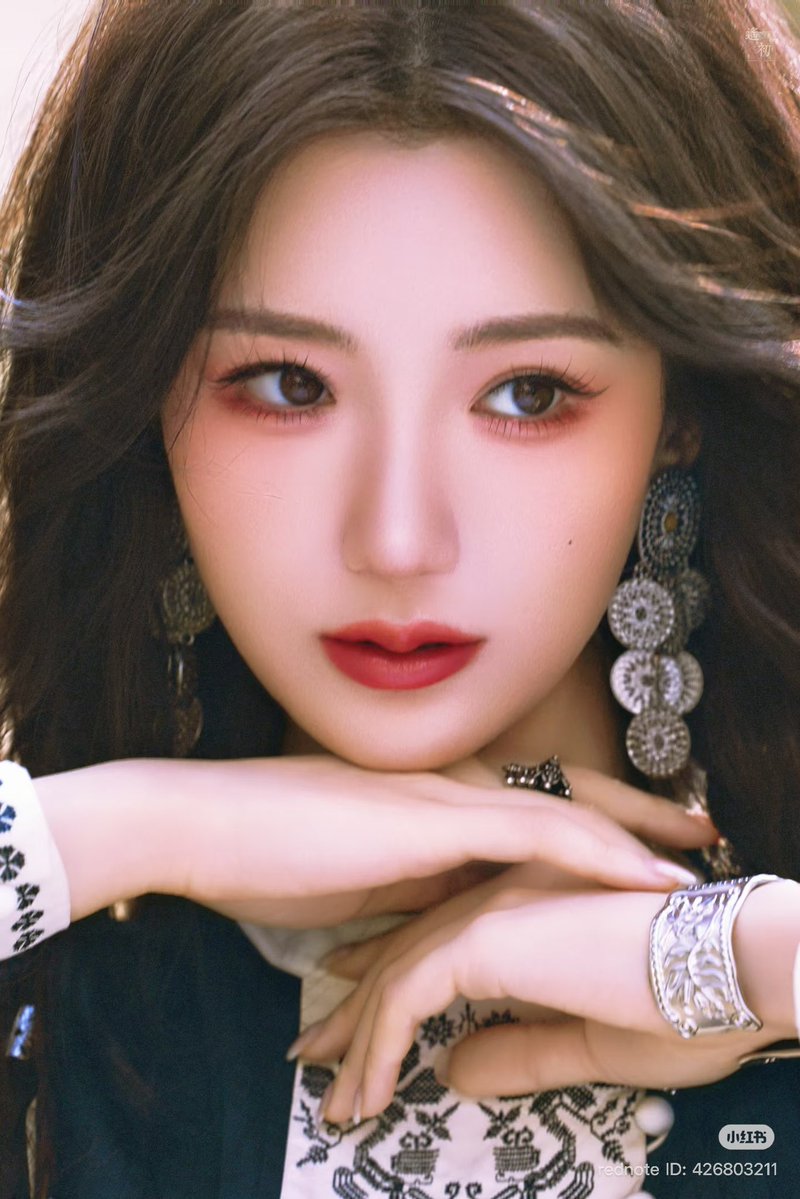 Allcbizmelons's tweet image. 🍉Tencent’s Thriller Drama “Judgement of Righteousness/ 春日回响”

Starring: #LuoYunxi, #MaoXiaotong

Director: Niu Chao (Love Endures)

#CDrama