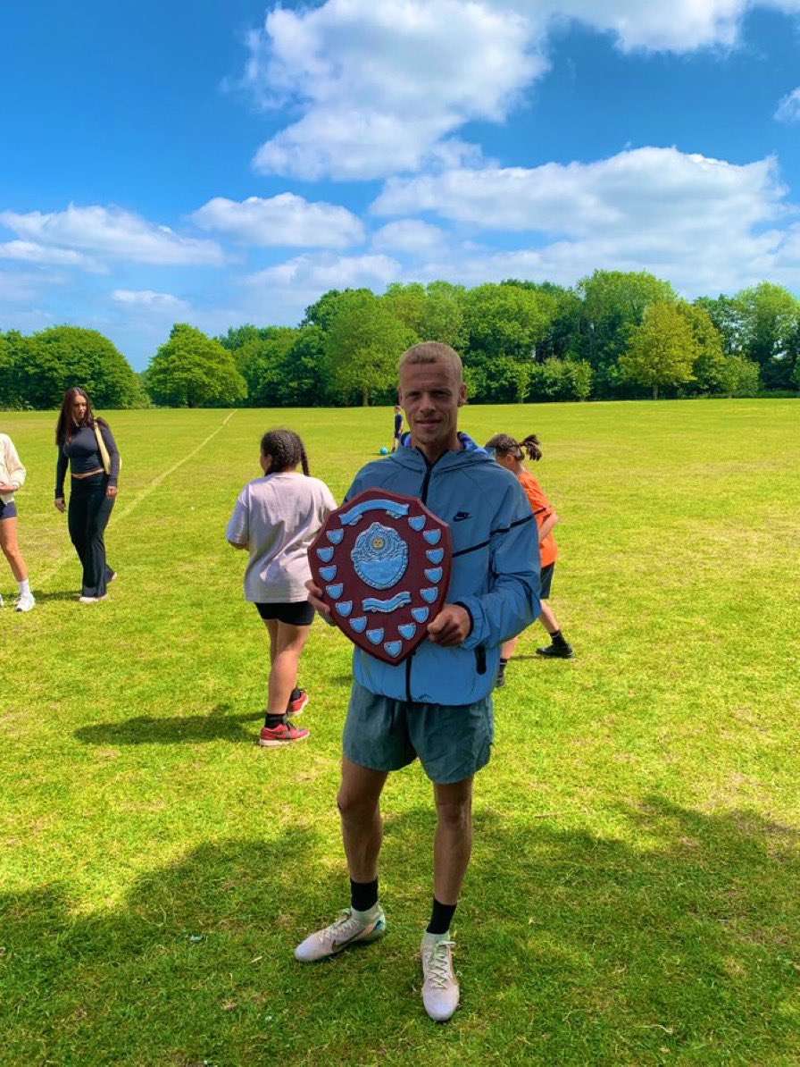 Newall Green FC tweet media