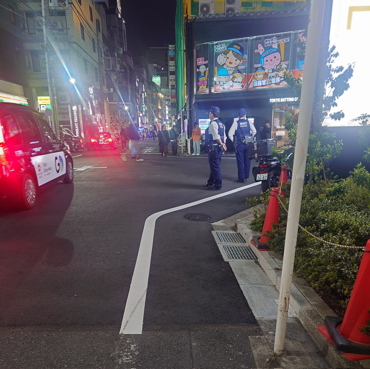 実録 歌舞伎町事件簿📹 本垢 詐欺、性犯罪、薬物、美人局、売春等の犯罪をリアルタイムお届け。 tweet media