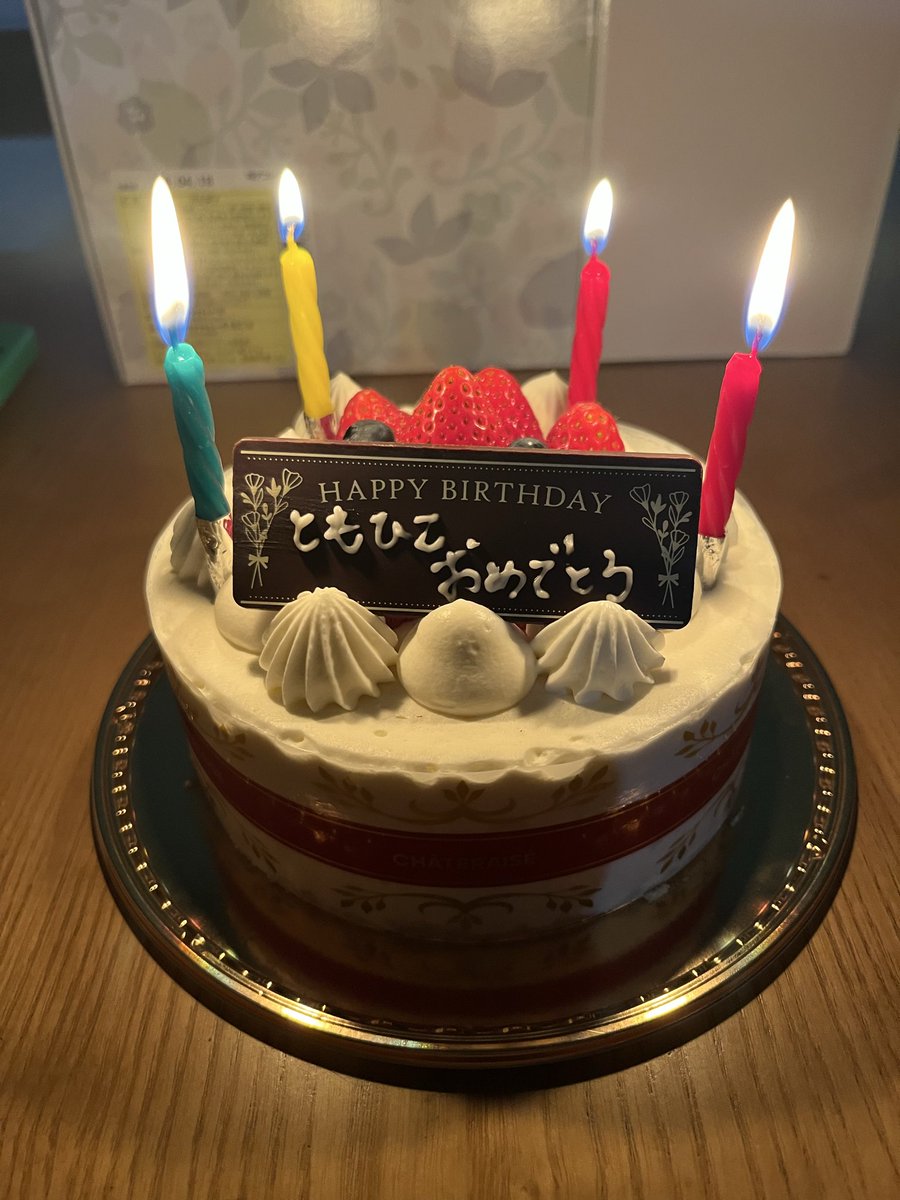 もちこ tweet media