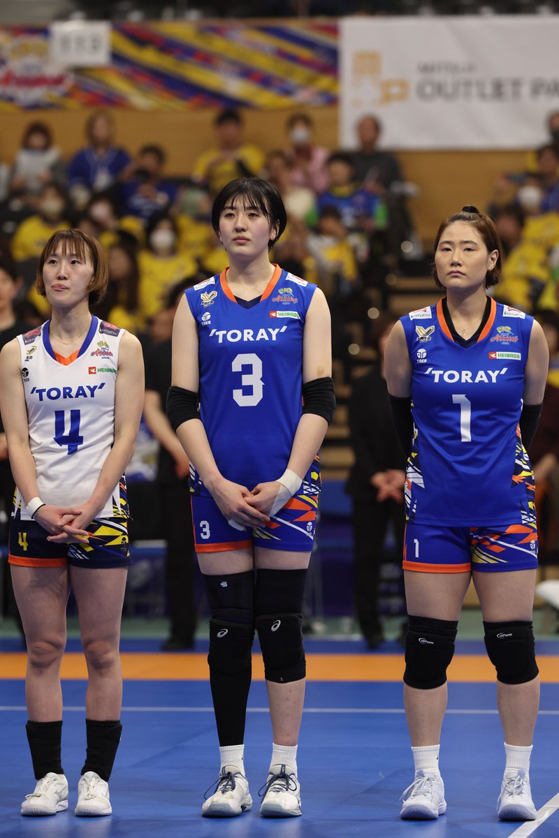 g_cra's tweet photo. 2025.04.05
草津市立滋賀トヨタアリーナ
東レ vs PFU

ミクが変な顔しよるもんで全員シュールに見えちゃう

#東レアローズ滋賀
#TORAYARROWS
#田代佳奈美 選手
#樫村まどか 選手
#中島未来 選手 https://t.co/UmuLDedlOm