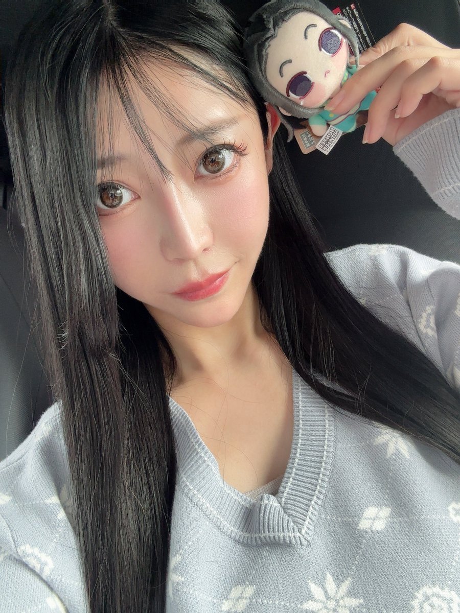 トリートメントしてきたよ🎀💕︎
イルミにしてくださいって言った🙂‍↕️📍💚

#トリートメント #黒髪ロング
#1ミリでもいいなと思ったらRT https://t.co/hwhAQcgrmG