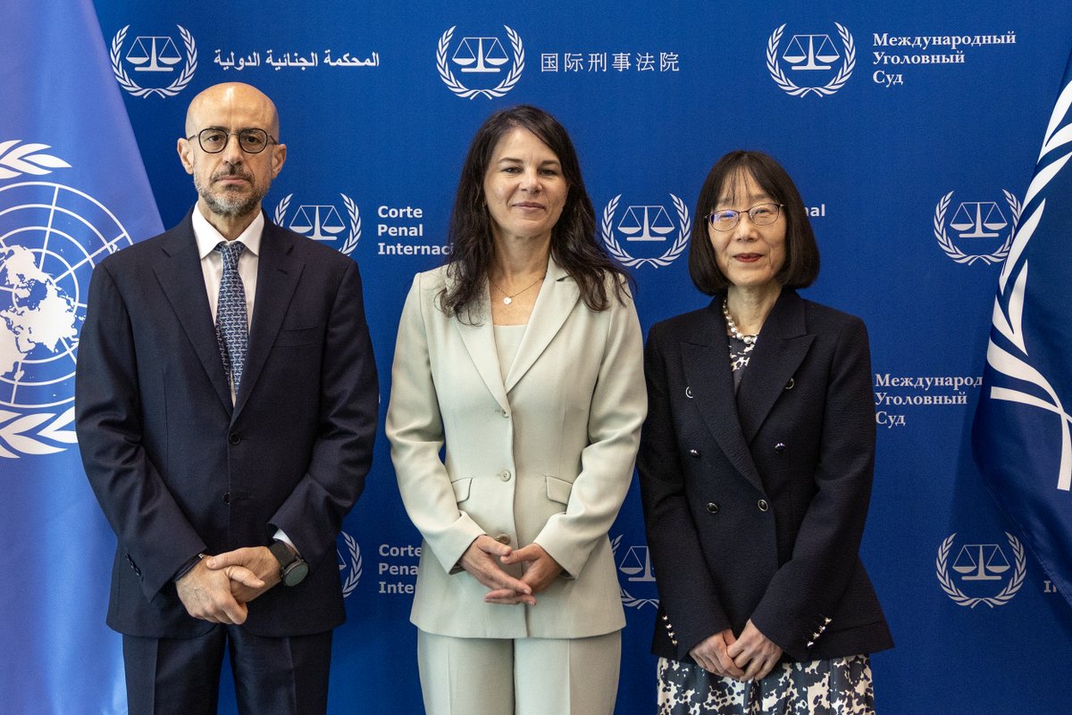 IntlCrimCourt's tweet image. #BuildingSupport: The President of the United Nations General Assembly H.E Ms. Annalena Baerbock @UN_PGA,visited the #ICC today and met with the ICC President Judge Tomoko Akane and First Vice-President Judge Rosario Salvatore Aitala.