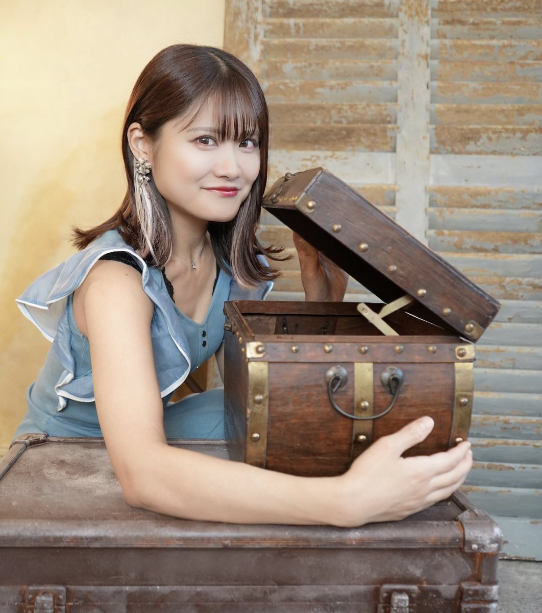 ヒーロー tweet media